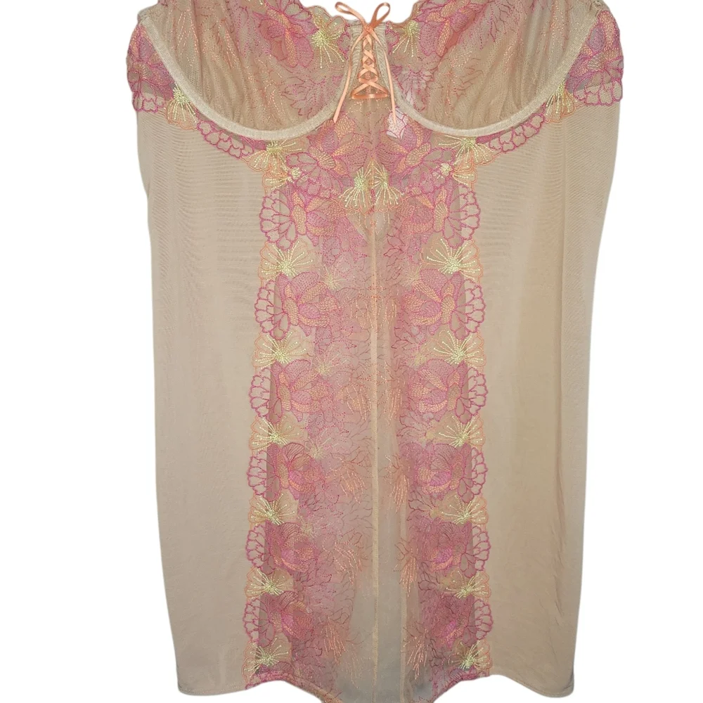 Torrid Curve Nude Floral Embroidered Mesh Chemise lingerie, Size 0 - Picture 7 of 13